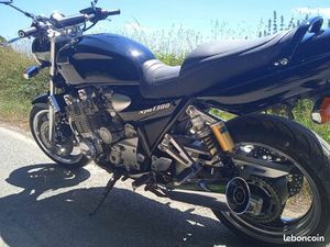 YAMAHA XJR 1300