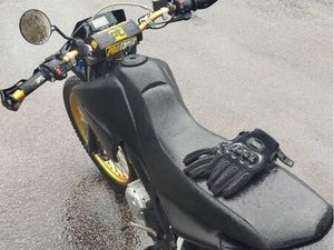 PIÈCES 125 XT YAMAHA