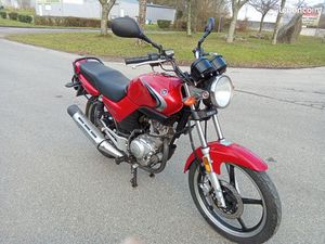 YAMAHA YBR 125