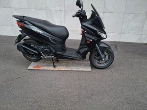 SCOOTER APRILIA SXR 50