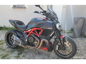 DIAVEL 1200 RED CARBON