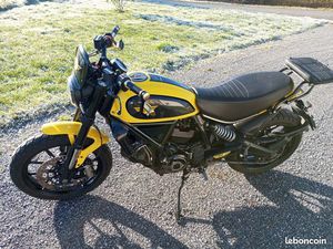 DUCATI SCRAMBLER ICON 800
