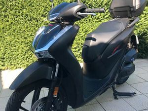 SCOOTER HONDA SH TOP BOX 125