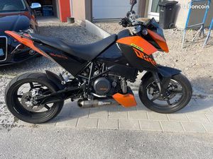 BELLE KTM 690 SEULEMENT 8000KM