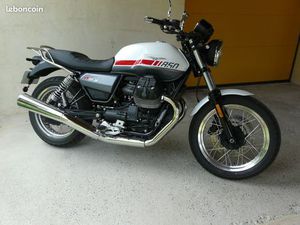MOTO GUZZI V7 SPÉCIAL 850 CM3 ÉTAT NEUF
