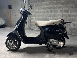 SCOOTER VESPA LX 125 NOIR