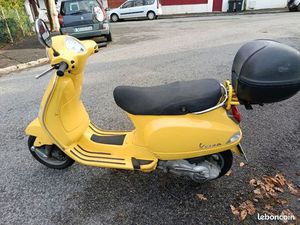 VESPA LX 125
