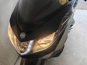 PIAGGIO X10 125 ANNÉE 2012