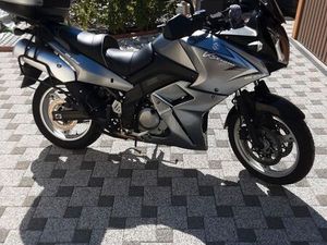 VEND SUZUKI VSTROM DL 650 ANNÉE 2010 SANS ABS