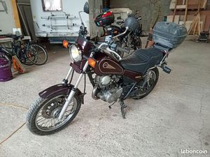 YAMAHA SR