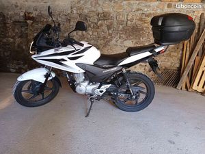 HONDA 125 CBF