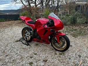 HONDA 600 CBR PC40 PISTE