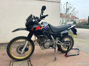HONDA NX650 DOMINATOR