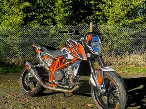 KTM 690 DUKE A2