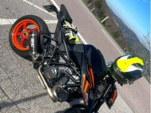 KTM SUPER DUKE 1290 V3