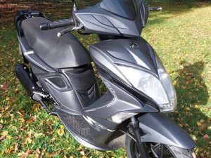 SCOOTER KYMCO SUPER 8