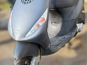 SCOOTER PIAGGO ZIP