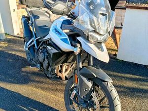 TRIUMPH TIGER 900 GT PRO