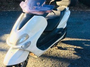 SCOOTER YAMAHA 125