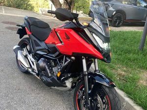 HONDA NC750X 2025 GARANTIS 6 ANS