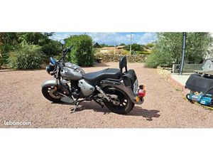 CUSTOM 125 CM3 8000KMS