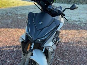 SCOOTER KYMCO SUPER 8