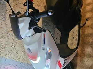 PEUGEOT KISBEE 2T ÉDITION TOTAL