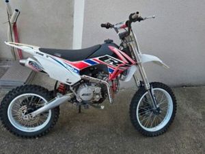 VENDS OU ÉCHANGE DIRT CRZ