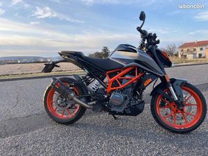 KTM 390 DUKE + ACCESSOIRES