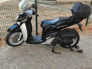 YAMAHA XENTER 125