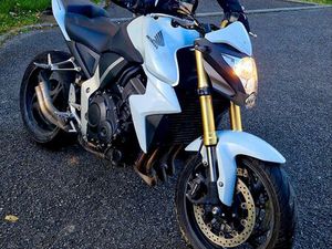 HONDA CB 1000 R