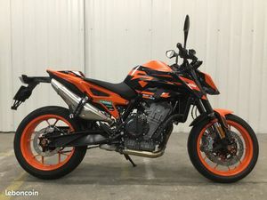 KTM 890 DUKE GP 24261