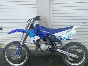 85 YZ