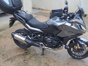 HONDA 1100 NT BOÎTE AUTO 4000 KM