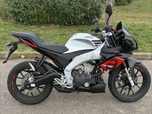APRILIA TUONO 125 ABS