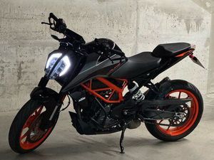 KTM 390 DUKE A2