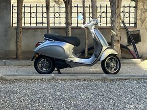VESPA ELETTRICA 50