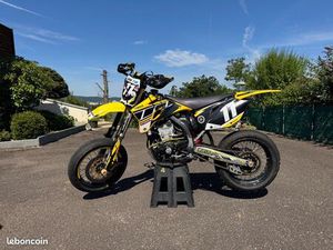 YAMAHA 450 YZF SUPERMOTARD