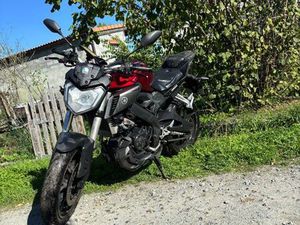 YAMAHA MT-125