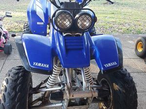 QUAD YAMAHA 350 WARRIOR – TRÈS BON ÉTAT MÉCANIQUE – PRÊT À ROULER