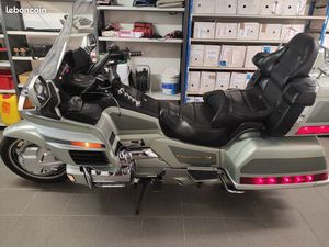 GOLDWING 1500 SE