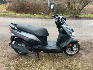 VENTE SCOOTER SYM JET 4 RX