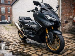 TMAX 560 DARK PETROL