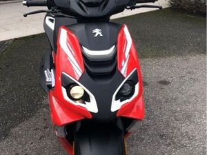 SCOOTER PEUGEOT SPEEDFIGHT 4
