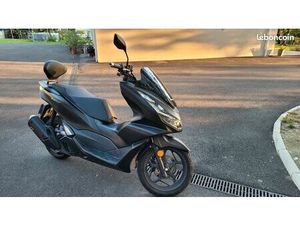 HONDA PCX 125