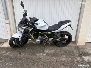 Z650 BLANC KAWASAKI