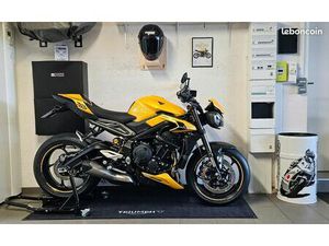 TRIUMPH STREET TRIPLE 765 RS