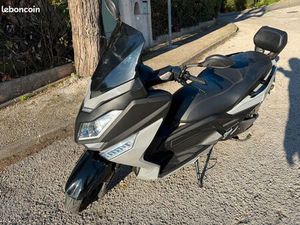 SCOOTER ÉLECTRIQUE PINK FLY 125