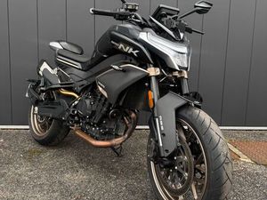 CFMOTO 800 NK ADVANCED