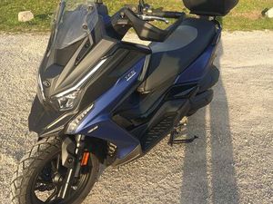 SCOOTER KYMCO 125 DTX TOUS CHEMINS ETAT NEUF